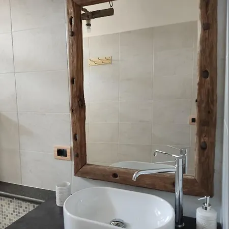 Сasa de vacaciones La Casina Di Tati Mergozzo