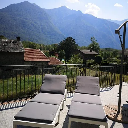 Casa de Férias La Casina Di Tati Mergozzo